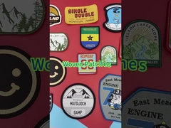 Los hilos del poliéster planchan en remiendos del bordado que el laser irregular cortó la tela de la tela cruzada