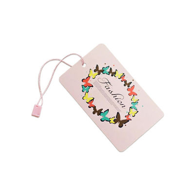 Logo Custom Clothing Hang Tags cortó el diseño del OEM con tintas para la mercancía