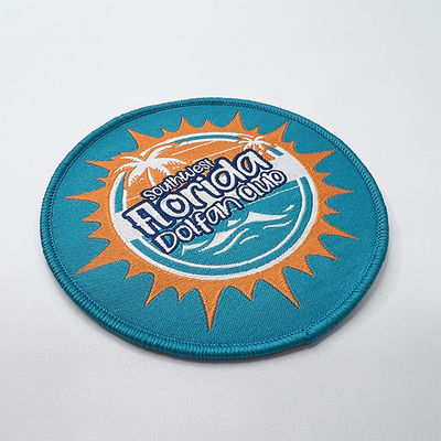 El sombrero tejido ODM del OEM remienda el hierro del bordado en el remiendo tejido para la sudadera con capucha de la camisa