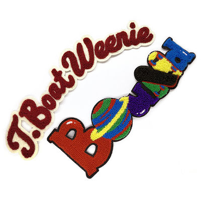 Felpilla de encargo bordada Logo Patch For Clothing de los remiendos de la felpilla